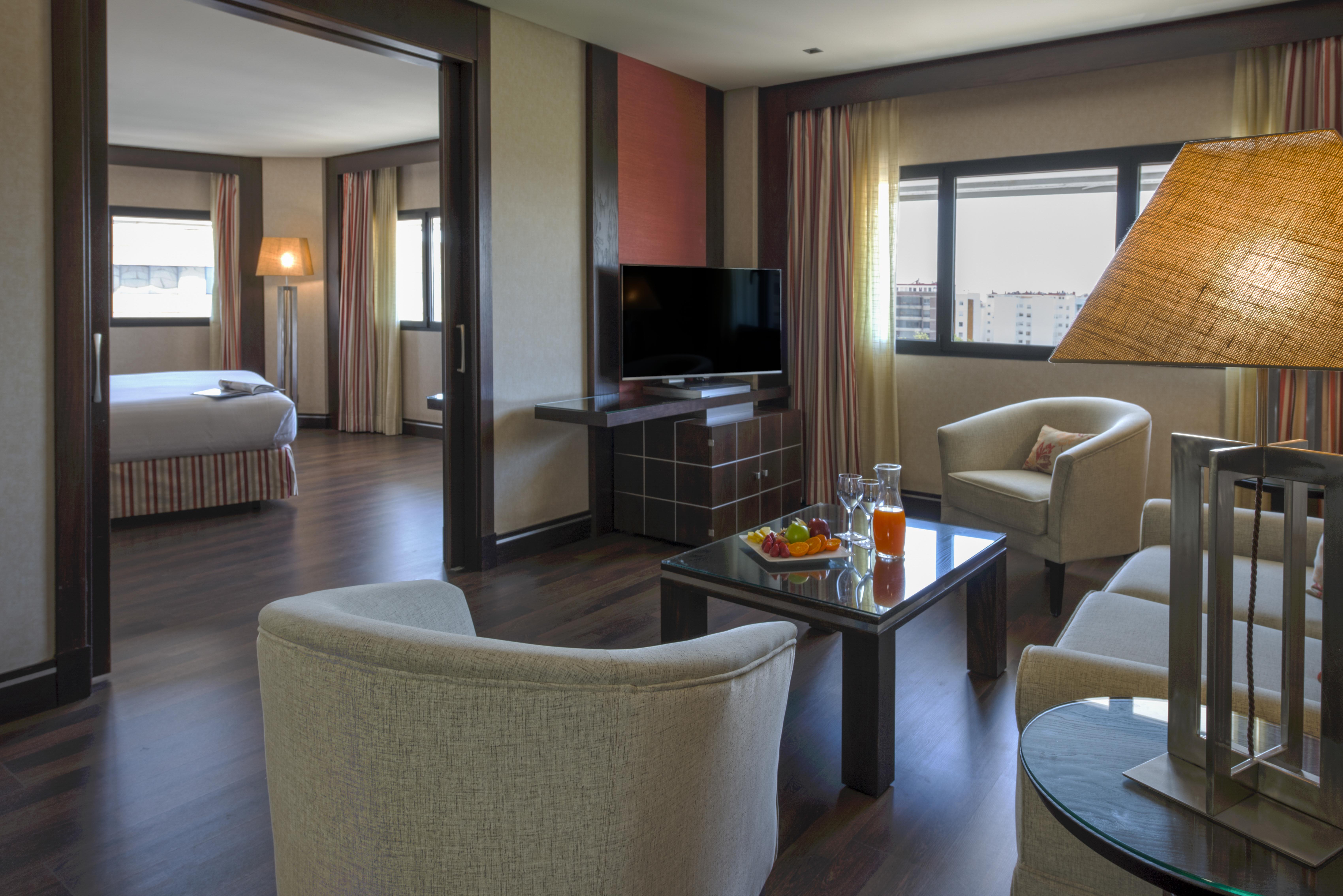 Hotel Cordoba Center Bagian luar foto