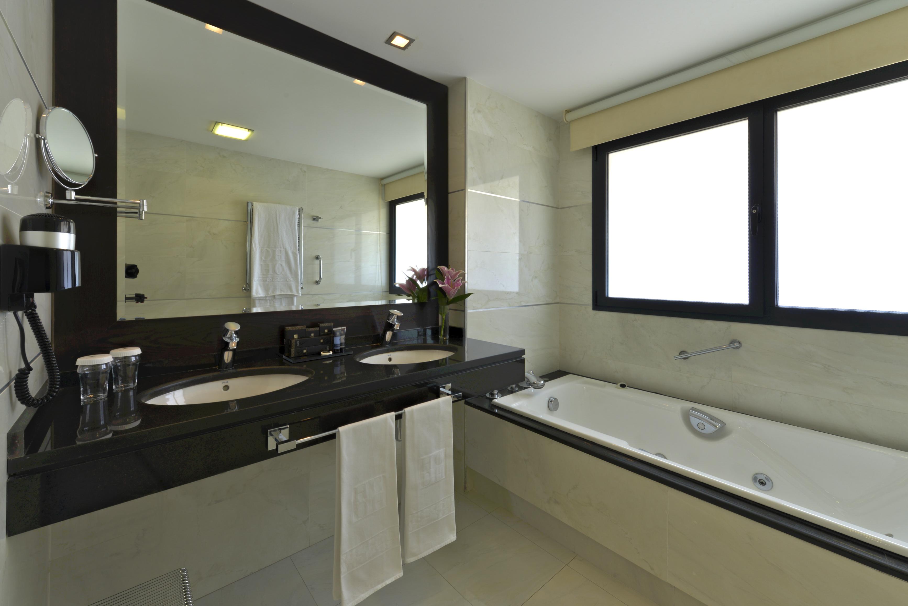 Hotel Cordoba Center Bagian luar foto