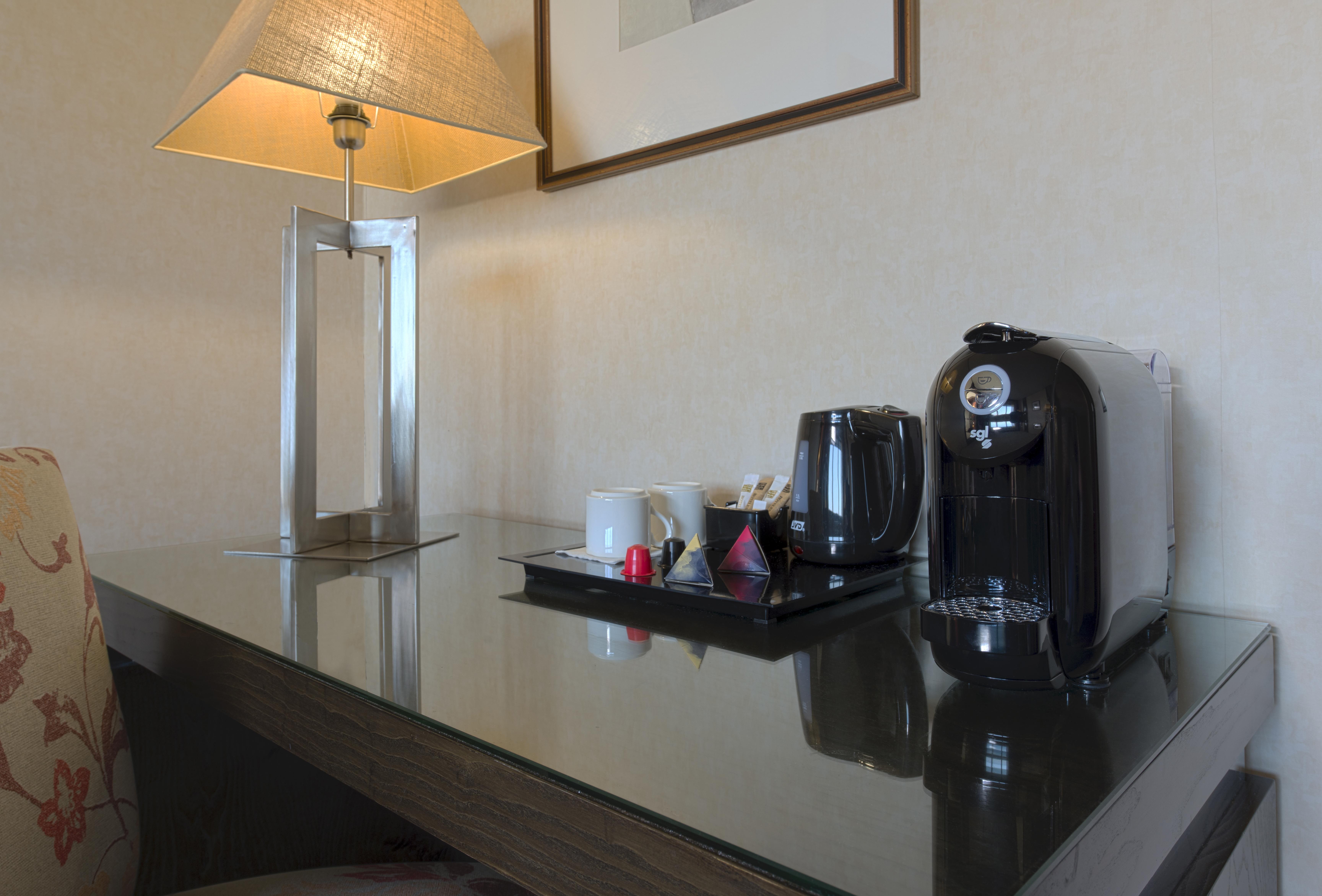 Hotel Cordoba Center Bagian luar foto