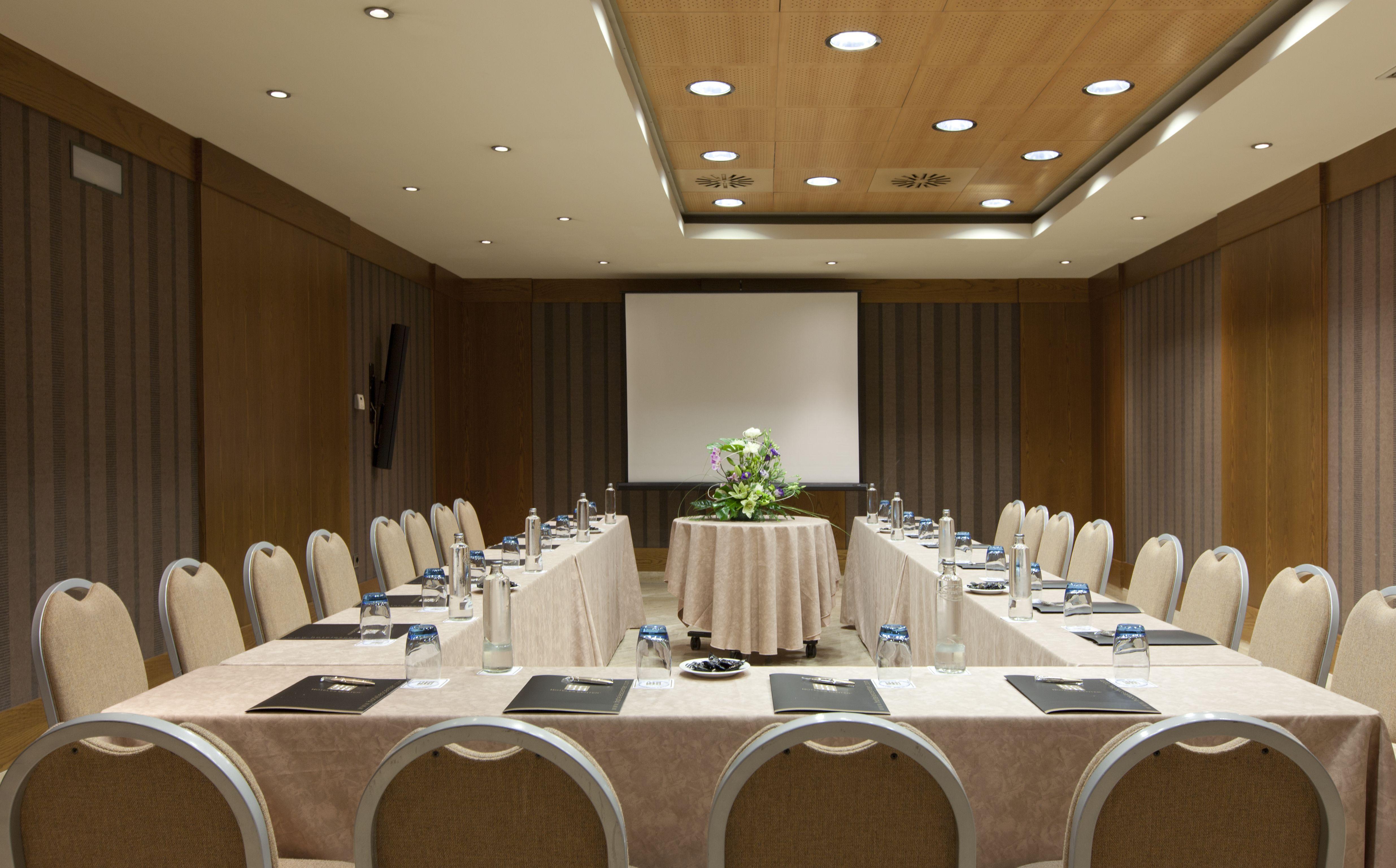 Hotel Cordoba Center Bagian luar foto