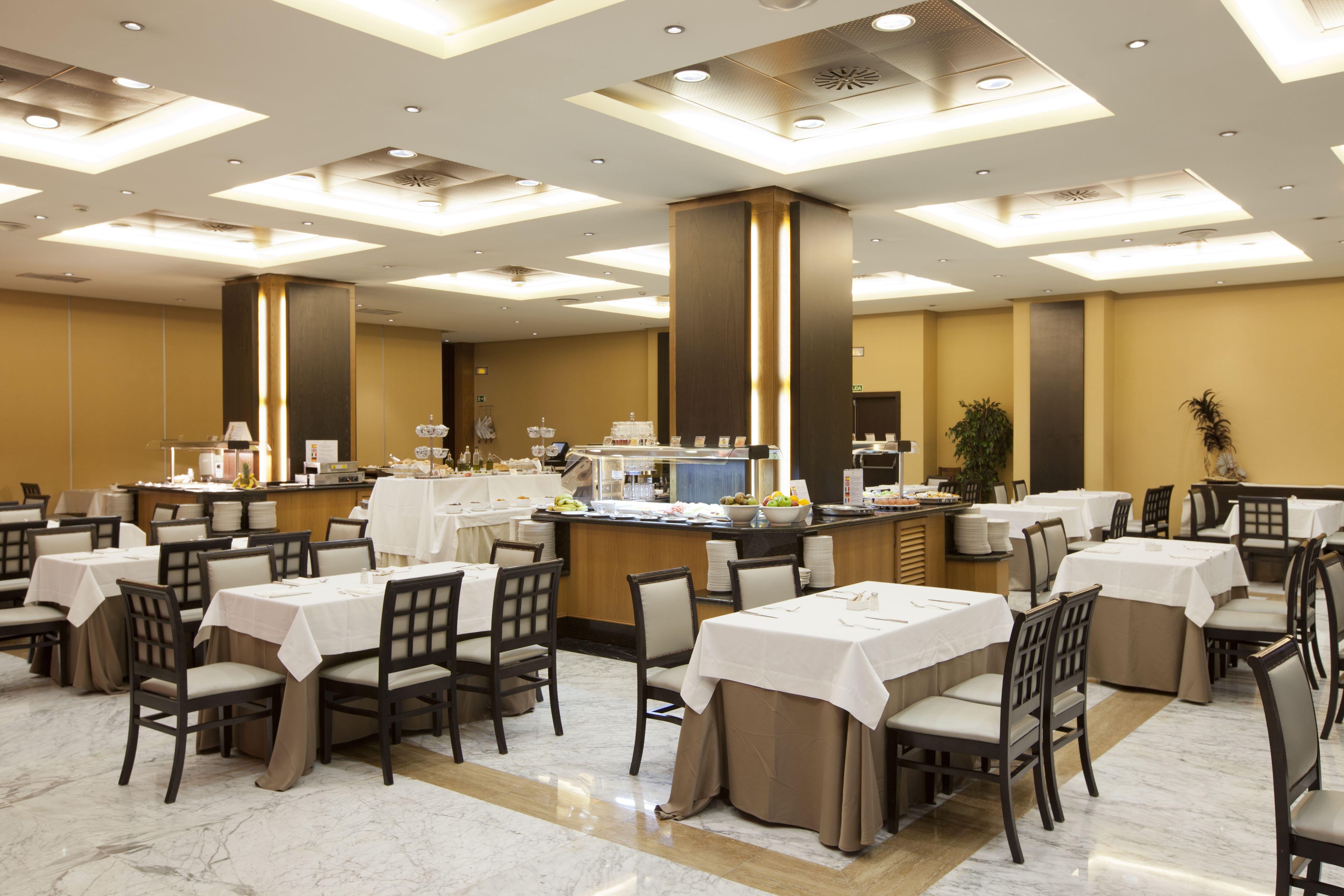 Hotel Cordoba Center Bagian luar foto