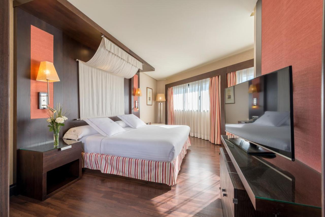 Hotel Cordoba Center Bagian luar foto