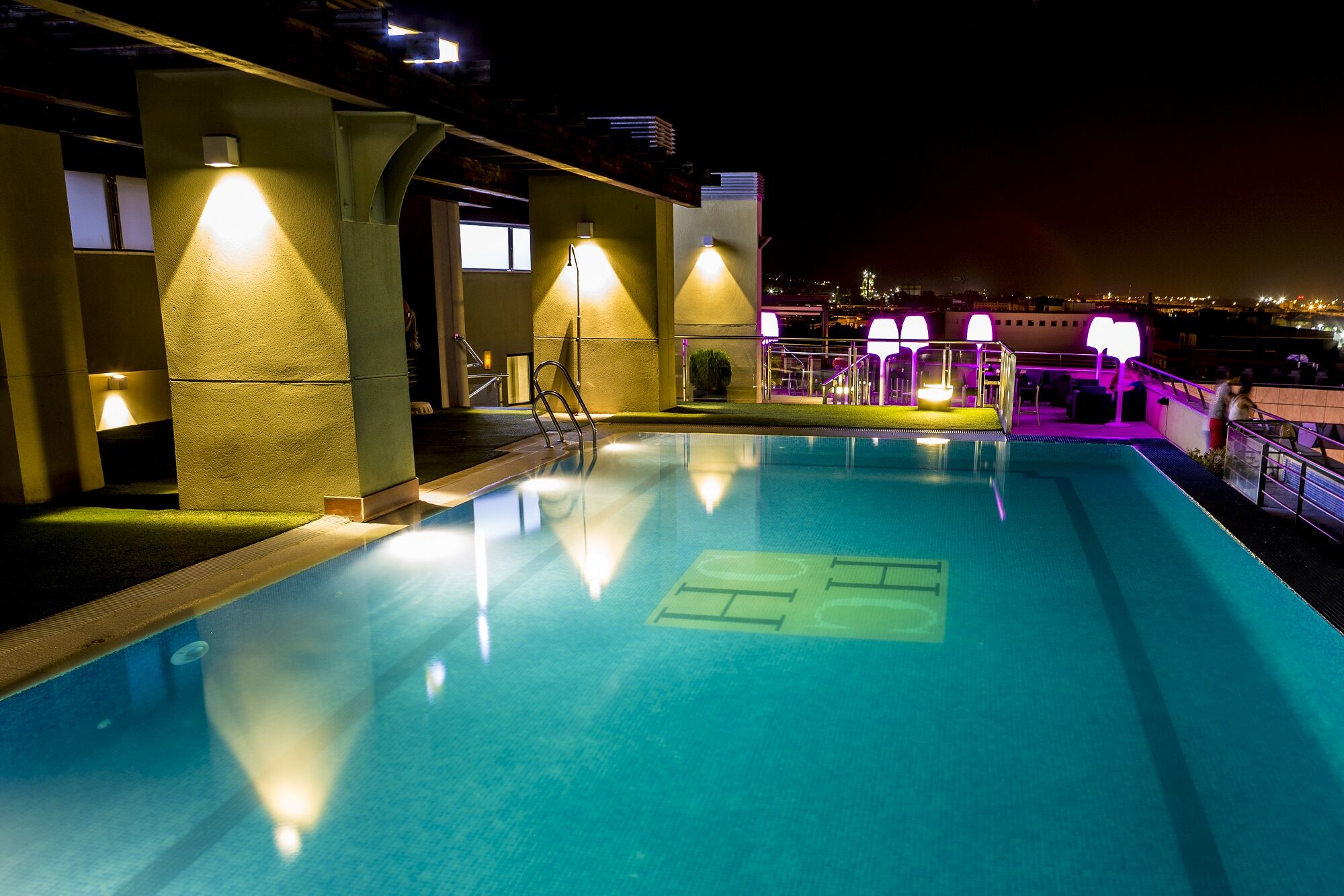 Hotel Cordoba Center Bagian luar foto